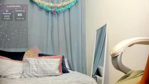 Sophie  online show from May 19, 7:54 pm