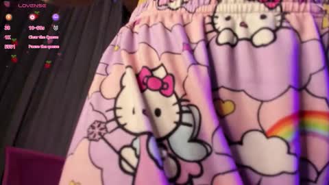 Angela   online show from October 17, 3:32 am