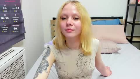 Lola online show from April 7, 4:47 am