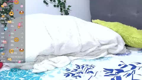 _svetlana_buenachica_ online show from March 12, 7:00 am