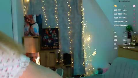 Dasha  online show from May 11, 2:45 pm
