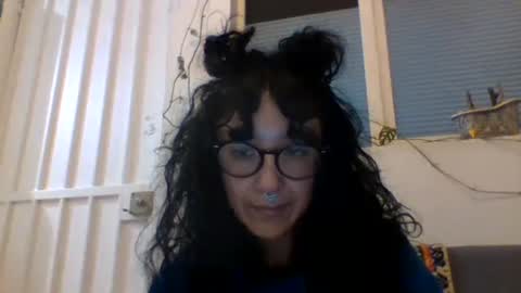 _tutti_frutti_ online show from January 5, 7:17 am