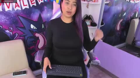 _valeryboobs_ online show from February 9, 3:01 pm