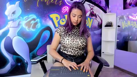 _valeryboobs_ online show from January 17, 2:07 pm