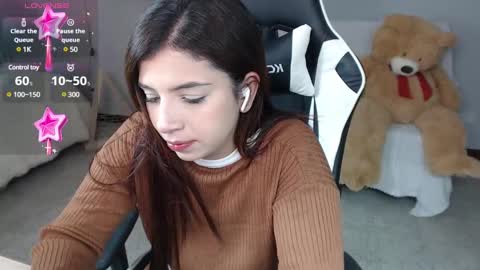 vane online show from December 7, 12:24 pm