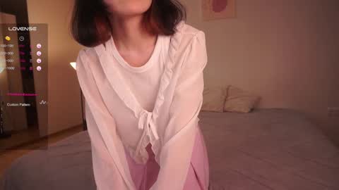 Snapshot of _vi_vi_ chatting on February 15, 6:33 pm Viola online show from February 15, 6:33 pm