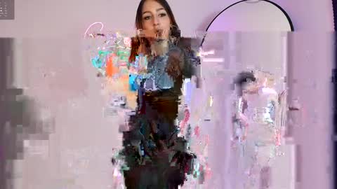 Evelyn online show from March 30, 8:52 pm