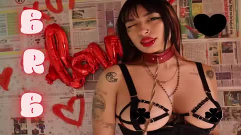 _weird_sativa online show from June 17, 4:14 am
