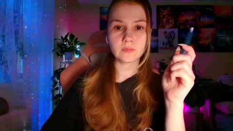 Enni online show from December 17, 7:45 am