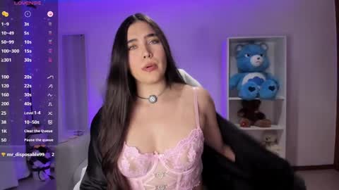 Luisa  online show from May 31, 3:45 am