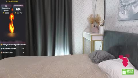 Jasmine online show from April 1, 1:41 pm