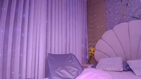 Aisha online show from May 21, 12:03 pm