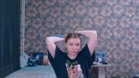 Alice online show from May 4, 11:29 pm
