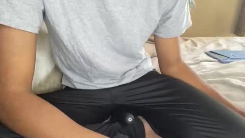 aangelix online show from November 6, 5:30 pm