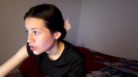 Snapshot of aantonella__ chatting on March 12, 11:33 pm antonella online show from March 12, 11:33 pm