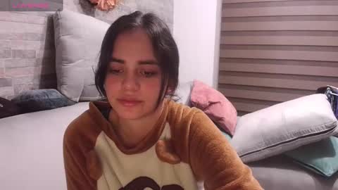 Snapshot of abby_jensen chatting on January 17, 3:34 am abby jense online show from January 17, 3:34 am