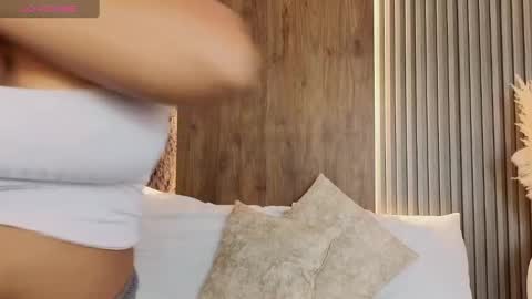 Snapshot of abby_millerr_ chatting on February 26, 12:27 pm Abbygail online show from February 26, 12:27 pm