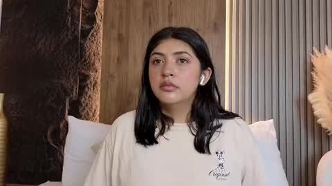Snapshot of abby_millerr_ chatting on February 7, 12:17 pm Abbygail online show from February 7, 12:17 pm