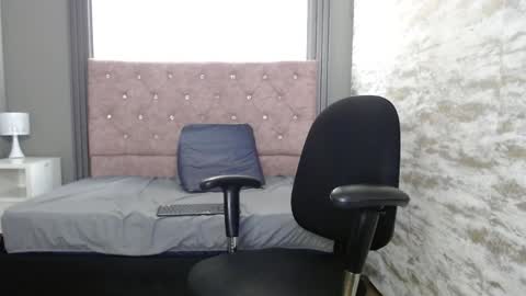 abby online show from March 28, 12:04 pm