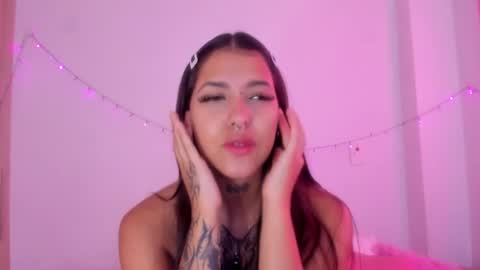 abby_rousee online show from November 18, 3:13 pm