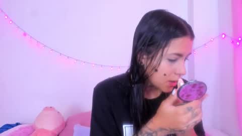 abby_rousee online show from October 13, 2:09 pm