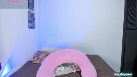 Abby Saenz online show from September 19, 7:02 pm