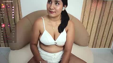 abbysandeers online show from October 9, 9:08 pm