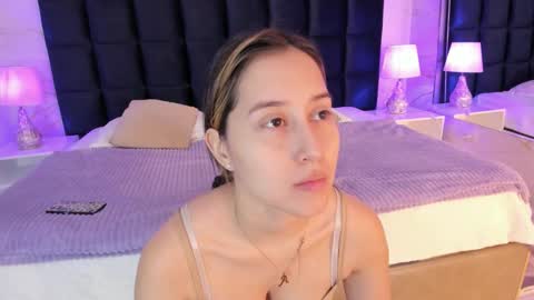 Abigail online show from November 17, 11:55 am