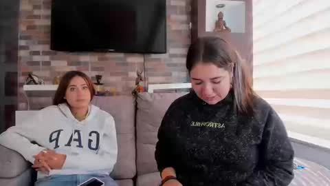 Snapshot of abella_as chatting on September 22, 2:37 pm Abella online show from September 22, 2:37 pm