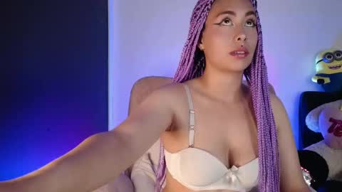 Snapshot of abigail_hobbs2 chatting on September 20, 7:06 am Aby online show from September 20, 7:06 am