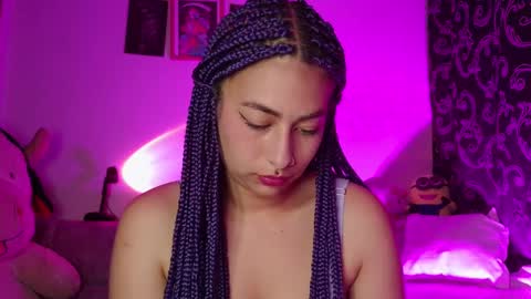 Snapshot of abigail_hobbs2 chatting on February 21, 3:45 am Aby online show from February 21, 3:45 am
