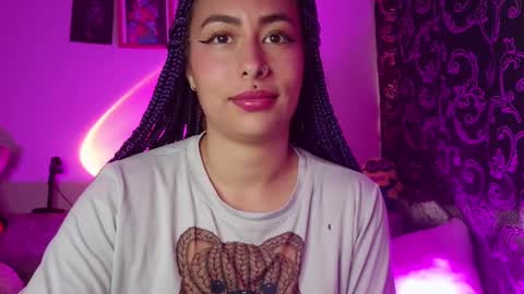 Snapshot of abigail_hobbs2 chatting on February 18, 4:49 pm Aby online show from February 18, 4:49 pm