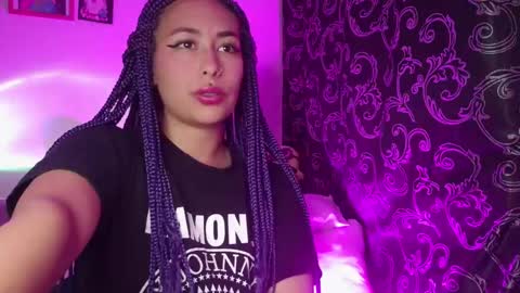 Snapshot of abigail_hobbs2 chatting on February 16, 5:37 am Aby online show from February 16, 5:37 am