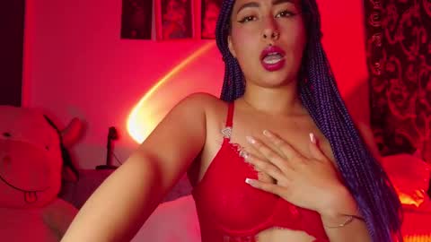 Snapshot of abigail_hobbs2 chatting on February 20, 5:55 am Aby online show from February 20, 5:55 am