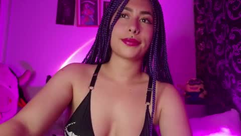 Snapshot of abigail_hobbs2 chatting on February 19, 4:55 am Aby online show from February 19, 4:55 am
