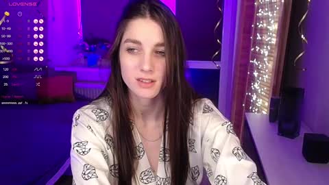 Snapshot of abigailwills chatting on February 25, 11:48 pm Abigail online show from February 25, 11:48 pm
