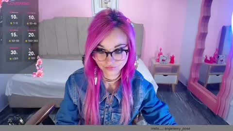 abril_ch_ online show from October 13, 10:51 am