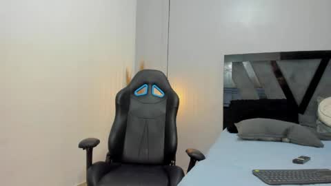 Abril online show from April 3, 8:34 am