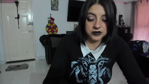 Alice online show from December 13, 9:41 pm