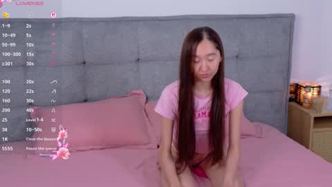 Akia online show from September 12, 1:18 pm