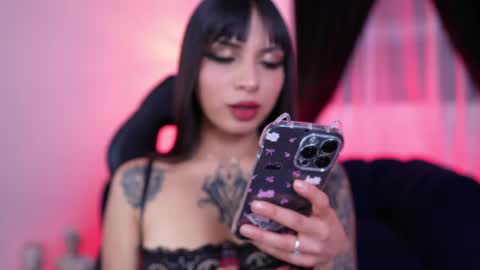   online show from May 30, 12:52 am