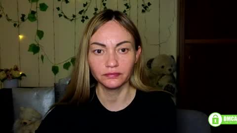 Adalina online show from May 8, 11:57 am