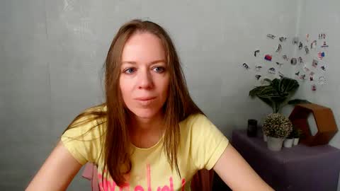 adamais_ online show from May 26, 3:06 am