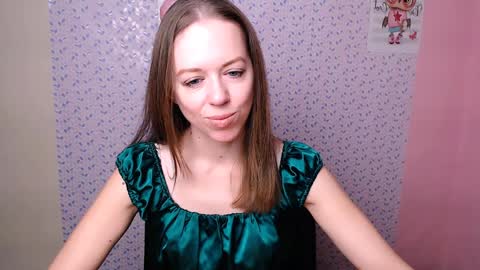 adamais_ online show from December 31, 7:10 am