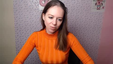adamais_ online show from December 10, 6:01 am