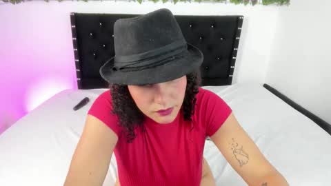 NIKI online show from January 7, 7:06 pm