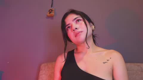  Adara Johnson  online show from May 6, 11:47 am
