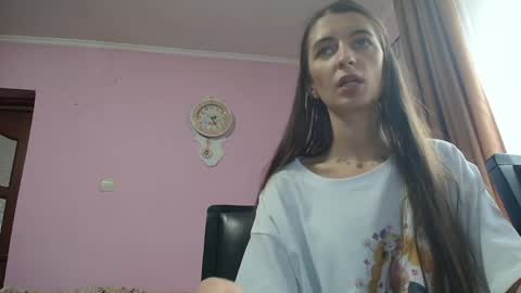 addicted_to_you1 online show from May 12, 11:39 am