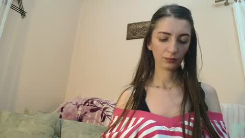 addicted_to_you1 online show from May 6, 6:45 pm
