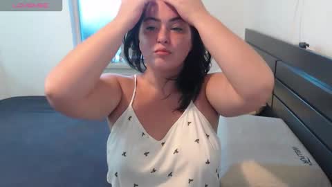 Snapshot of addictedpleasure69 chatting on September 14, 8:23 am Cristina online show from September 14, 8:23 am